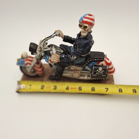 Skeleton Biker On Patriot Fat Boy Motorcycle Resin Figurine-Last Ride Motorcycle - Picture 10 of 11